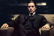 O ator Al Pacino em cena como Michael Corleone, em O Poderoso Chefão
