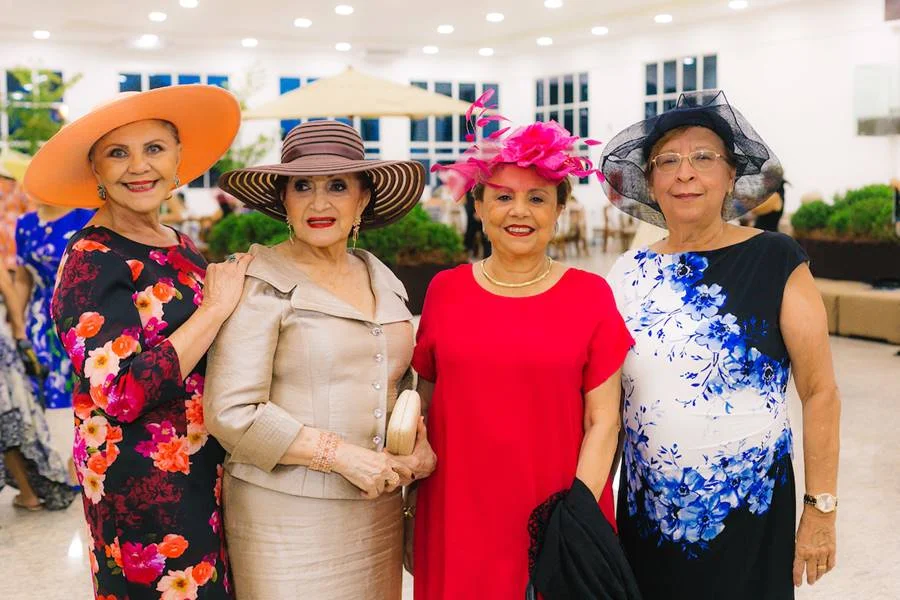 Wanda Landim, Odaiza Rodrigues Alves, Teresinha Falcão e Amarilis Prado Wanda Landim, Odaiza Rodrigues Alves, Teresinha Falcão e Amarilis Prado