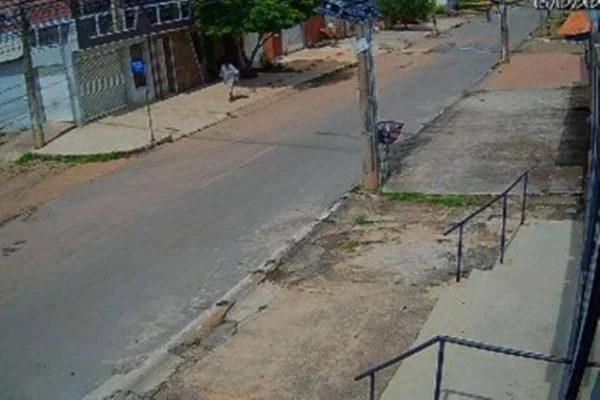 Mulher que matou homem para supostamente vingar irmã estuprada é presa