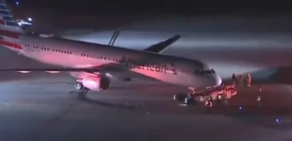 Acidente entre avião e ônibus em Los Angeles