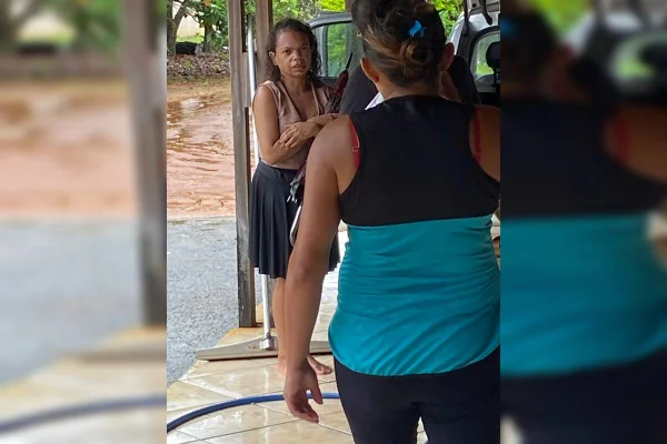 Mulher de 43 anos desaparece após deixar filha em escola no DF