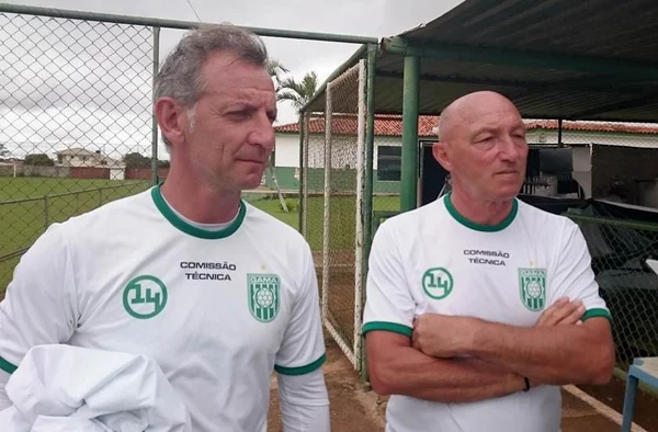 Salários atrasados podem tirar técnico italiano do Gama