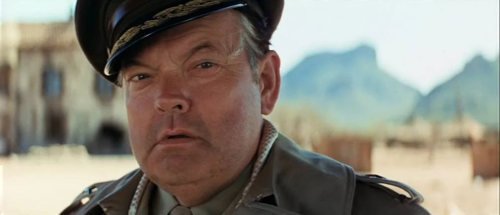 Orson Welles na comédia de guerra Ardil 22 (1970) Orson Welles na comédia de guerra Ardil 22 (1970)