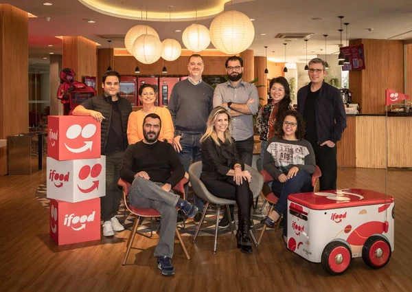 Agência Bold assume conta do iFood 