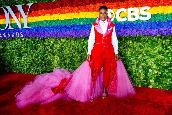 Dia do Orgulho LGBTI: conheça fashionistas que atuam em prol da causa