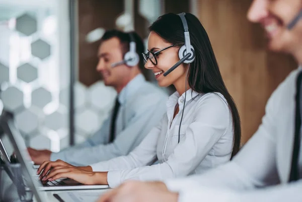 Quer trabalhar? Tem 20 vagas para operador de telemarketing no DF