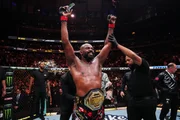 Jon Jones, ex-campeão dos pesos-pesados do UFC.  Jon Jones, ex-campeão dos pesos-pesados do UFC.