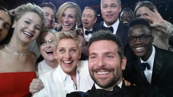 Veja as fotos mais baixadas da última década do Oscar