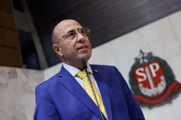 O deputado estadual Oseias de Madureira (PL-SP) durante sessão da Alesp