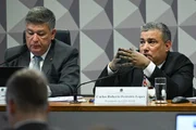 Comissão Parlamentar Mista de Inquérito do INSS - 2025 (CPMI - INSS) realiza oitiva do presidente da Confederação Nacional dos Agricultores Familiares e Empreendedores Familiares Rurais (Conafer). 

O objetivo da comissão é investigar fraudes no Instituto Nacional do Seguro Social (INSS), envolvendo descontos irregulares em benefícios de aposentados e pensionistas. A CMPI é formada por senadores e deputados, num total de 32 titulares e igual número de suplentes. 

Mesa: 
presidente da CPMI - INSS, senador Carlos Viana (Podemos-MG); 
presidente da Confederação Nacional dos Agricultores Familiares e Empreendedores Familiares Rurais (Conafer), Carlos Roberto Ferreira Lopes.