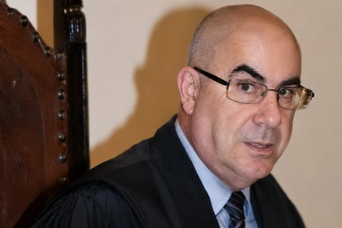 Arthur Del Guercio Filho foi afastado por improbidade administrativa - Metrópoles