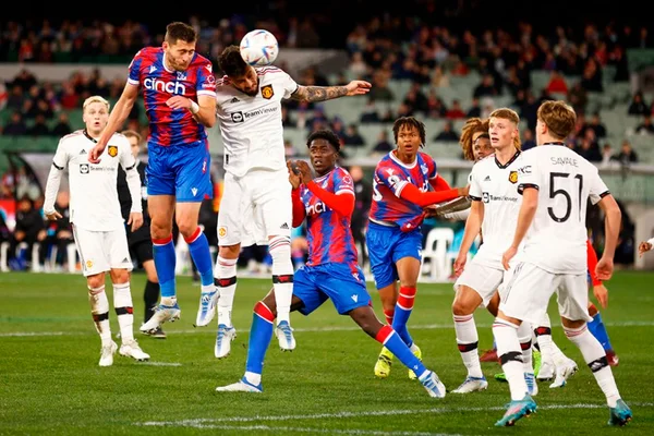 Manchester United e Crystal Palace durante amistoso na Austrália - Metrópoles