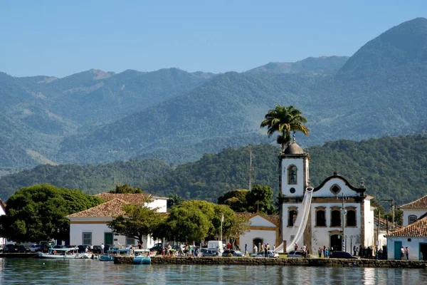 Imagem colorida de Paraty