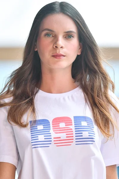 Luisa Farani lança camiseta-desejo no Rio e a peça já está à venda - imagem 9 Luisa Farani lança camiseta-desejo no Rio e a peça já está à venda - imagem 9