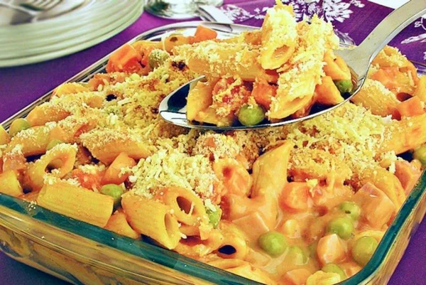 Macarrão com requeijão
