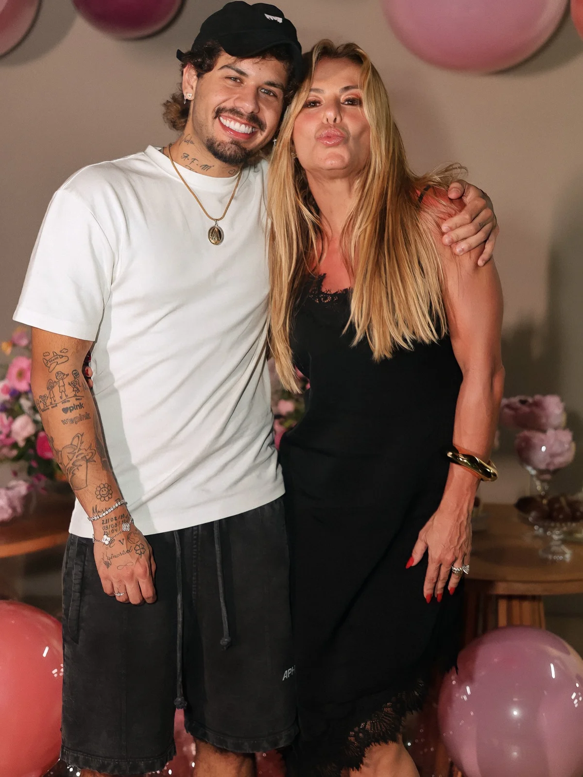 Zé Felipe e Poliana Rocha Zé Felipe e Poliana Rocha