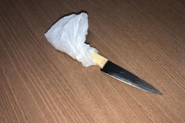 Arma usada em esfaqueamento em João Pessoa, em 06/09/2020