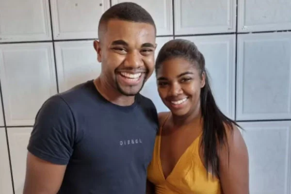 Davi Brito, do BBB24, com a irmã, Raquel Brito