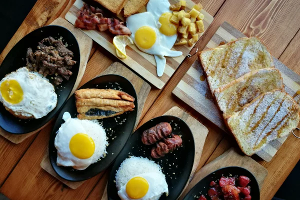 Café da manhã: quais alimentos evitar nessa refeição para viver mais