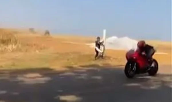 MT: grupo faz racha e motos correm a 300 km/h. Veja vídeo