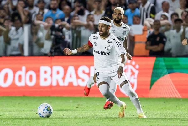 Neymar Jr. em jogo contra o Palmeiras pela Copa do Brasil