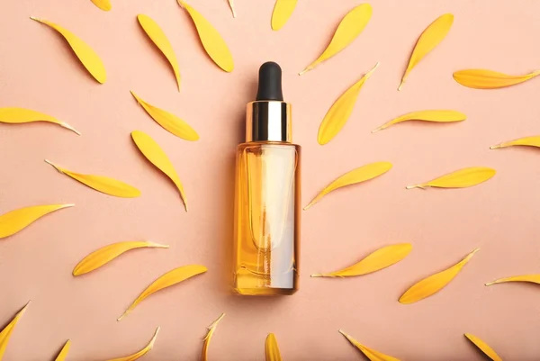 Barato e poderoso: 7 benefícios do óleo de camélia para pele e cabelo