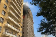 Fogo começou por volta das 11h desta quarta-feira (5/8), na Rua Riskallah Jorge