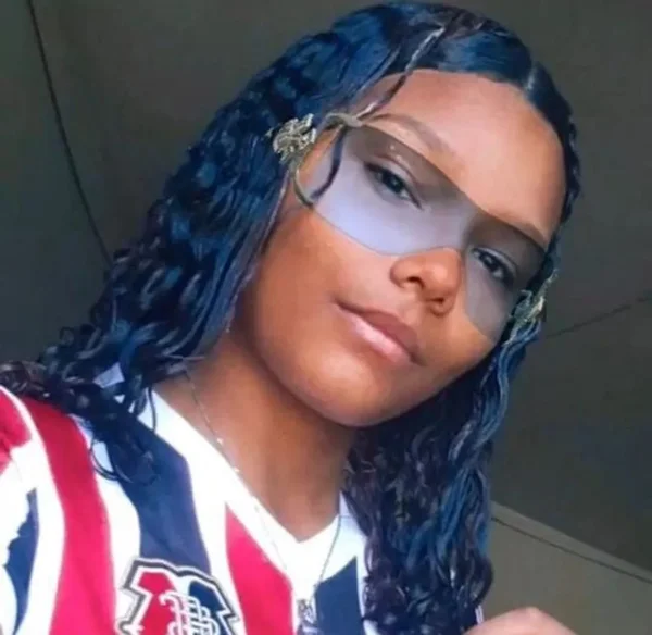 Menina que perdeu 3 irmãos em desabamento no Grande Recife recebe alta