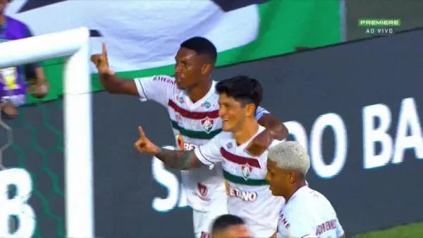 Fluminense estreia no Brasileirão com goleada por 3 x 0 no América-MG