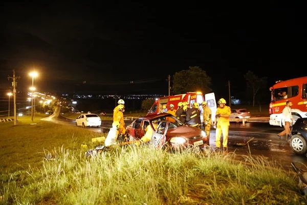 Seis pessoas ficam feridas em acidente na BR-020, próximo a Sobradinho