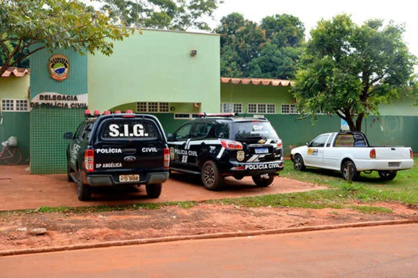 Líder religioso e comparsa são presos suspeitos de estupros em MS