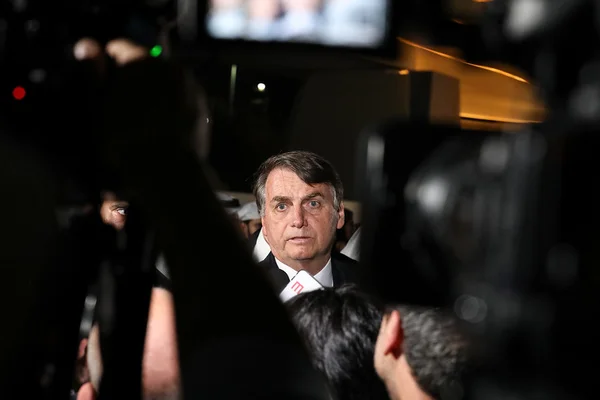 Bolsonaro diz que PSL deve se separar como “gêmeos xifópagos”