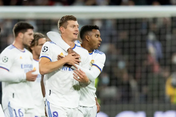 Real Madrid Kroos e Rodrygo