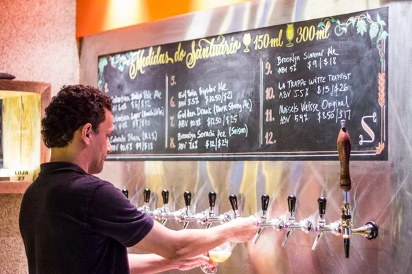 Cervejaria Santuário oferece almoço harmonizado em seis etapas