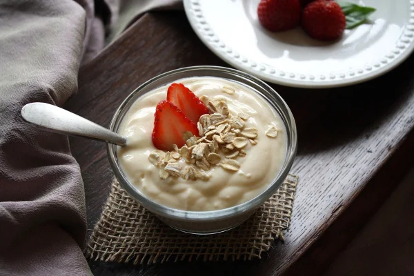 Iogurte grego ou natural: qual tem mais proteína e menos calorias?