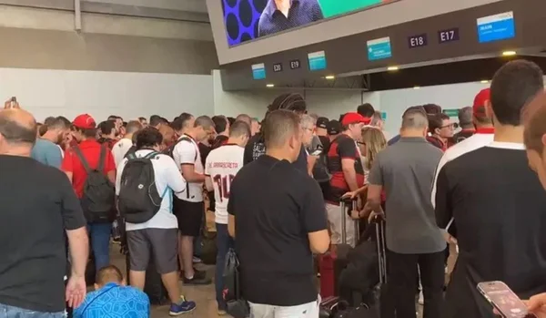 Confusão: torcedores do Flamengo ficam sem voos para o Equador