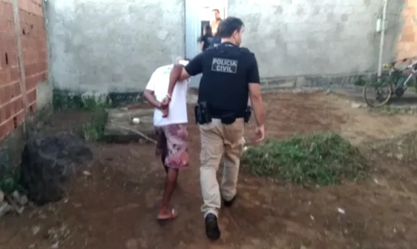 Alvo da PCDF, ladrão de lojas esportivas é achado embaixo da cama