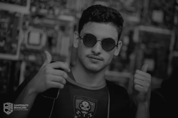 CS:GO: mãe de Brutt desabafa e dá detalhes da morte de jogador