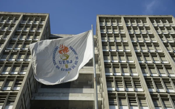 Após 3 meses, professores da UERJ decidem pelo fim da greve - destaque galeria Após 3 meses, professores da UERJ decidem pelo fim da greve - destaque galeria