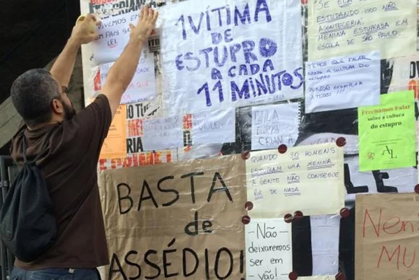 Buenos Aires aprova lei que pune assédio em espaços públicos