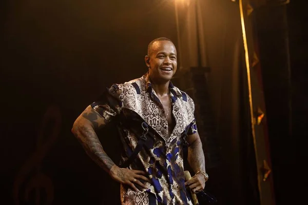 Baile da Santinha terá Dilsinho e Léo Santana