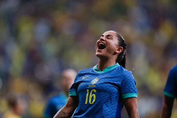 Seleção Feminina goleia a Jamaica em último teste antes das Olimpíadas