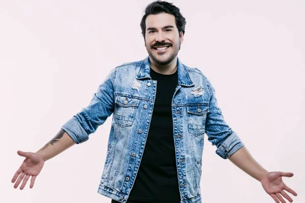 Como Renato Fernandes, o Sertanejeiro, virou o grande influencer sertanejo