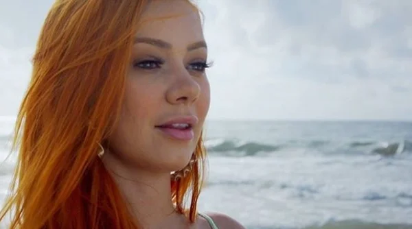 Quem é Mirella Janis, a primeira ex a sair do mar no De Férias Celebs