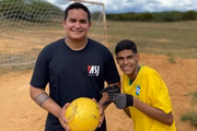 Allan Jesus e Luva de Pedreiro