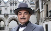 <b>"Agatha Christie's Poirot" (1989-2013)</b>. Criada pelo roteirista inglês Clive Exton, a série inglesa adapta todas as histórias de Christie protagonizadas por Hercule Poirot, entre romances e contos. David Suchet encarna o detetive nos 70 episódios do seriado, produzido durante 13 temporadas <b>"Agatha Christie's Poirot" (1989-2013)</b>. Criada pelo roteirista inglês Clive Exton, a série inglesa adapta todas as histórias de Christie protagonizadas por Hercule Poirot, entre romances e contos. David Suchet encarna o detetive nos 70 episódios do seriado, produzido durante 13 temporadas
