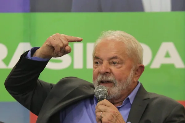 TSE manda excluir vídeo do PL que retrata Lula como “inimigo do povo”