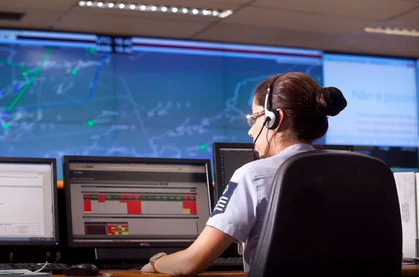 FAB controle aéreo
