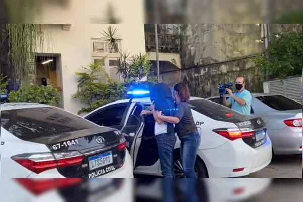 Vídeo: mãe e filho são presos acusados de aplicar golpe do empréstimo