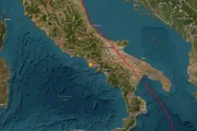 Terremoto de magnitude 4,7 causa apagões e danos no sul da Itália Terremoto de magnitude 4,7 causa apagões e danos no sul da Itália
